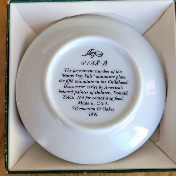 Pemberton & Oaks "Rainy Day Pals" Mini Plate Collectible - Picture 7 of 7